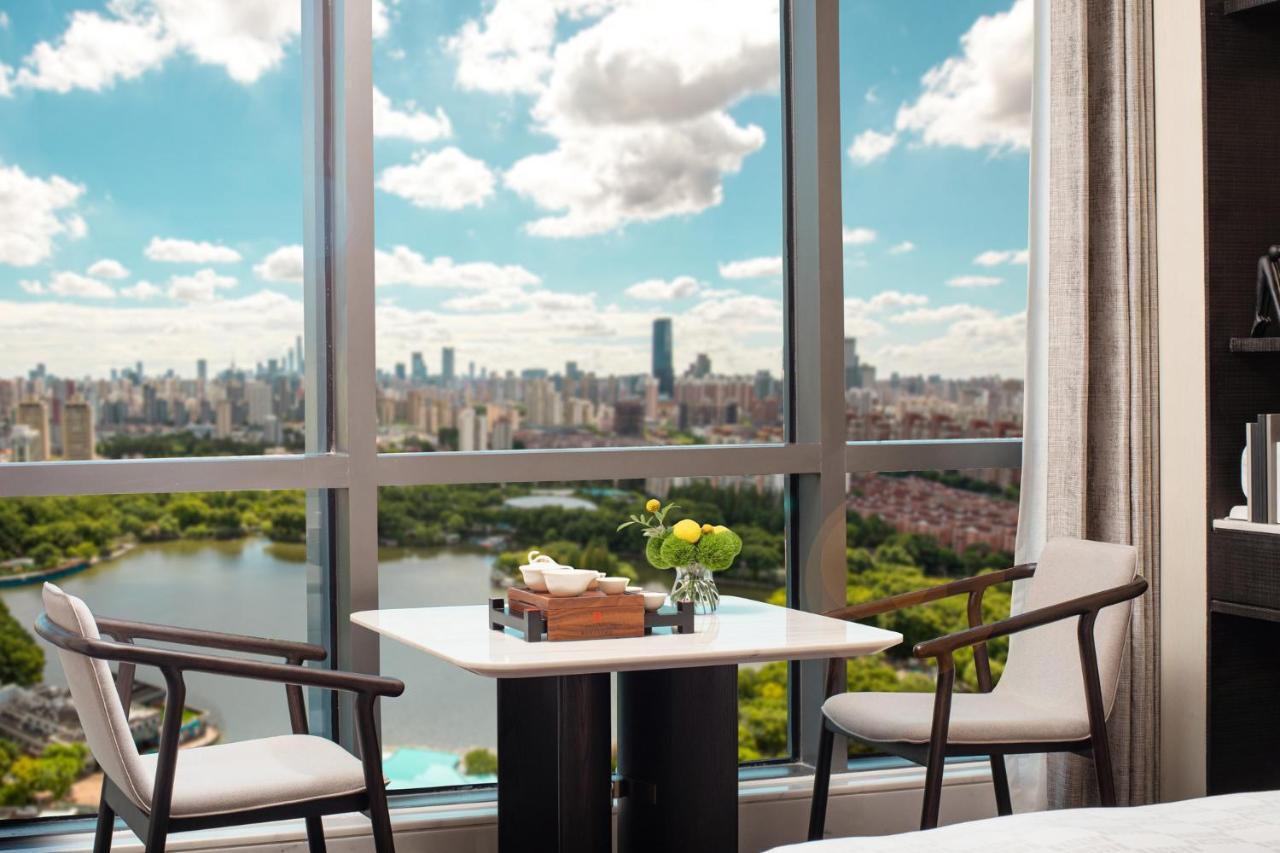Hualuxe Changfeng Park - Park View 5* Shanghai