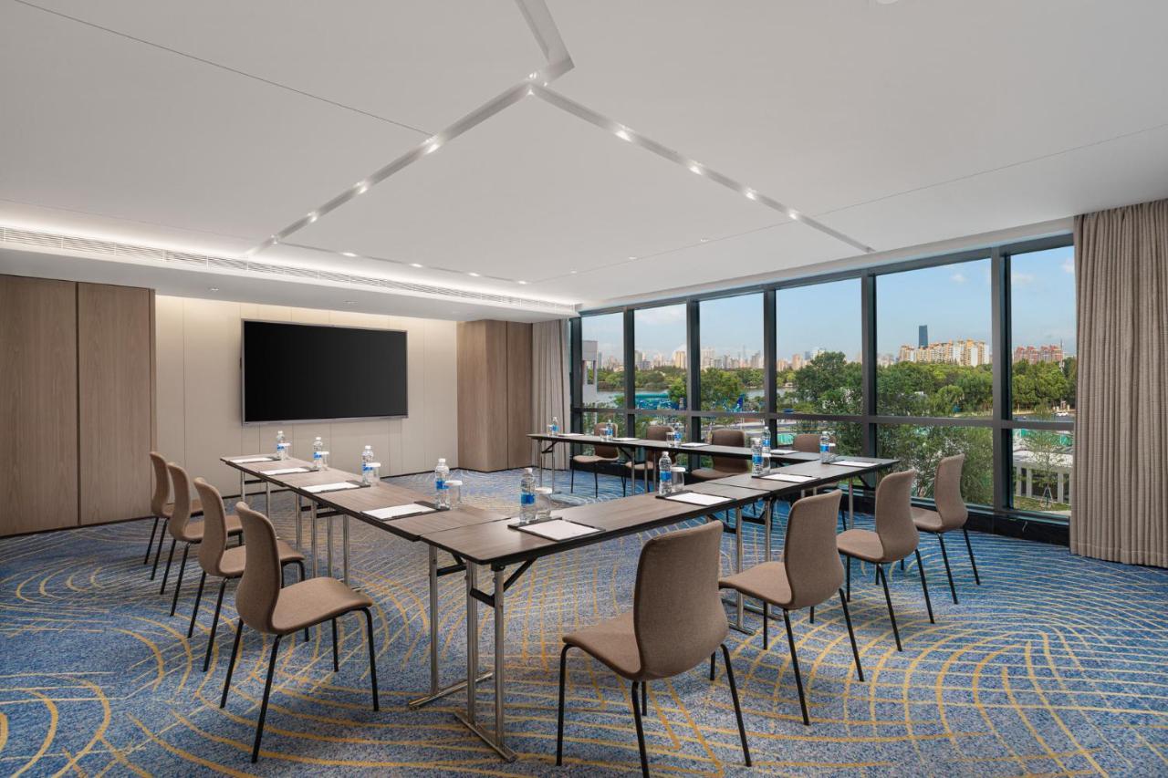 Hualuxe Changfeng Park - Park View Hotel